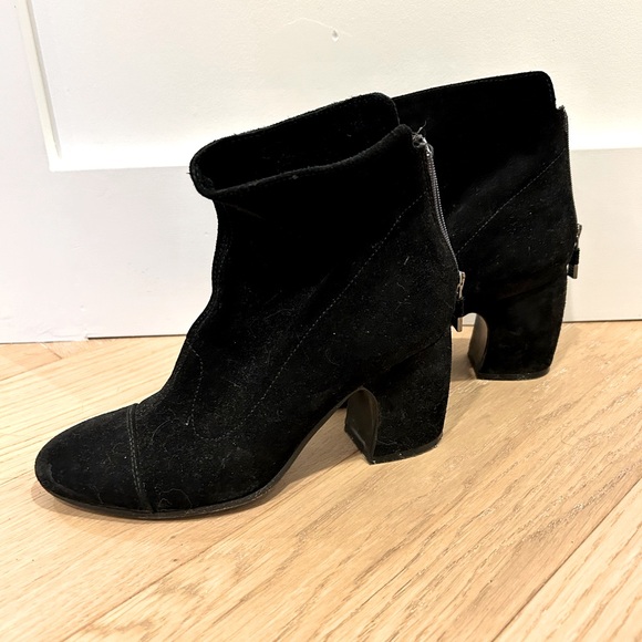 Black suede booties size 36 1/2 - Picture 2 of 4